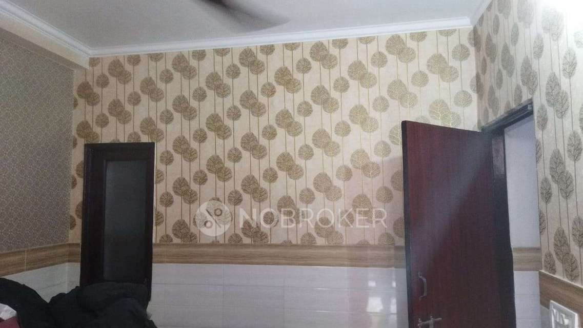 3 BHK Flat For Sale  In Mahavir Enclave Part 1