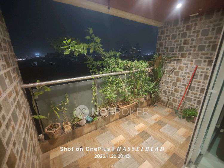 2 BHK Flat In Rustomjee Azziano For Sale  In Thane West