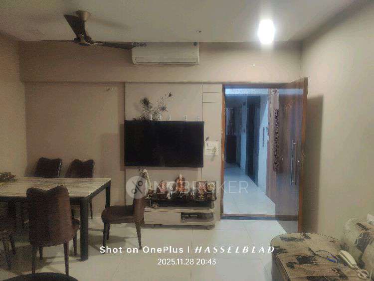 2 BHK Flat In Rustomjee Azziano For Sale  In Thane West