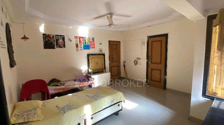 Shared Room for Male In 2 BHK  In Mohan Nagar Chs In Dahanukar Wadi