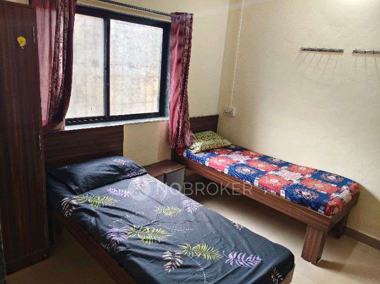 PG for Boys in World Trade Center Pune