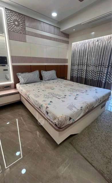 1 BHK Flat In Lodha Fiorenza for Rent  In Goregaon East, Mumbai