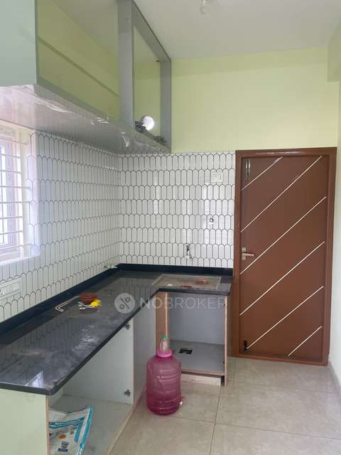 2 BHK Flat In Sb for Rent  In  J. P. Nagar