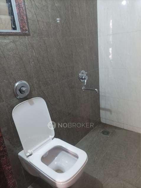 1 BHK Flat In Saarthi Skybay Ii  for Rent  In Saarrthi Skybay D Wing