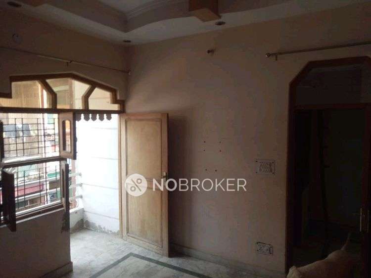 4+ BHK House For Sale In Shadara