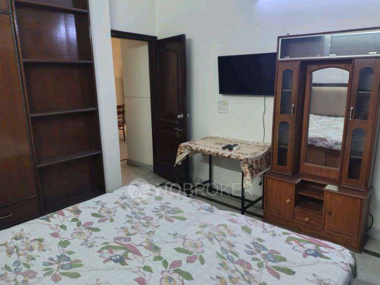 2 BHK House for Rent  In 549, Medicity, Islampur Colony, Sector 38, Gurugram, Haryana 122018, India