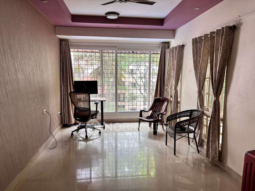 Single Room for Male In 2 BHK  In Mantri Woodlands In Arekere