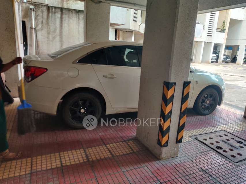 Shared Room for Female In 1 RK  In Jagtap Building In Karvenagar