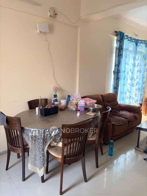 Shared Room for Male In 3 BHK  In Apartment In  Pimple Saudagar, Pimpri-chinchwad, 