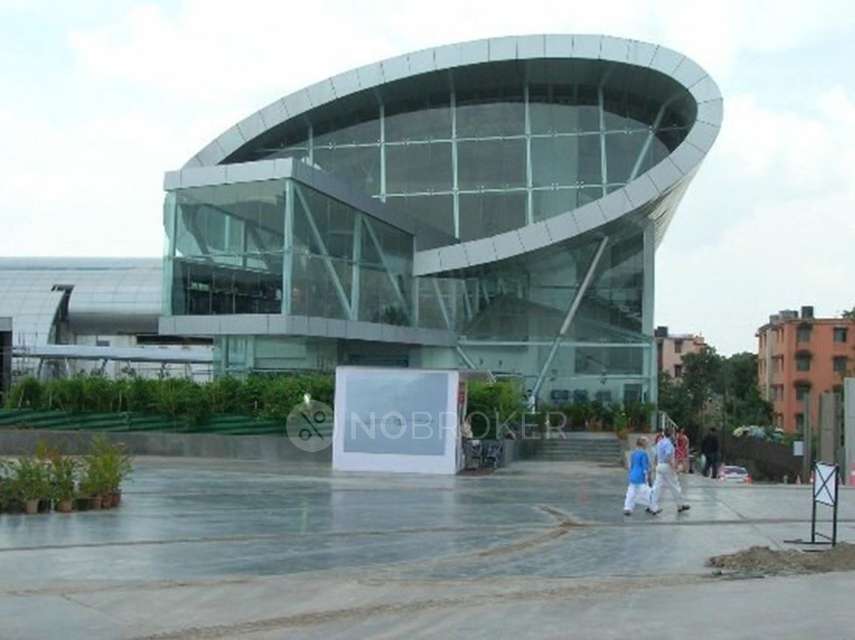 Shop in Creaticity Mall, Pune for Rent 