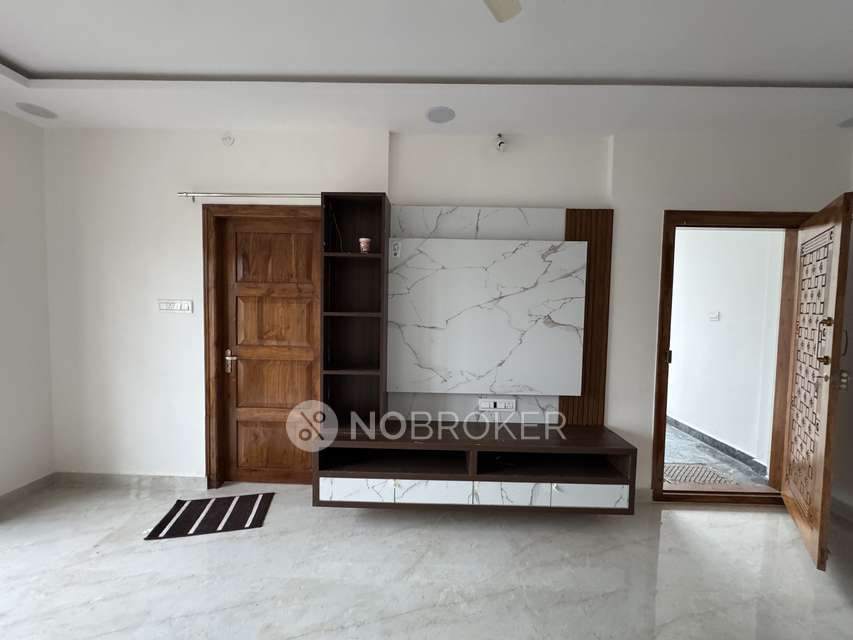 2 BHK Flat for Rent  In Krishnarajapuram
