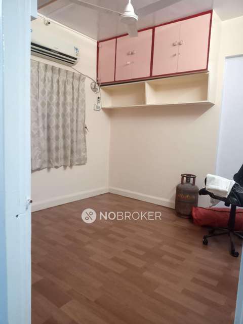 1 BHK Flat In Khinvasara K C Tower For Sale  In Narayan Peth