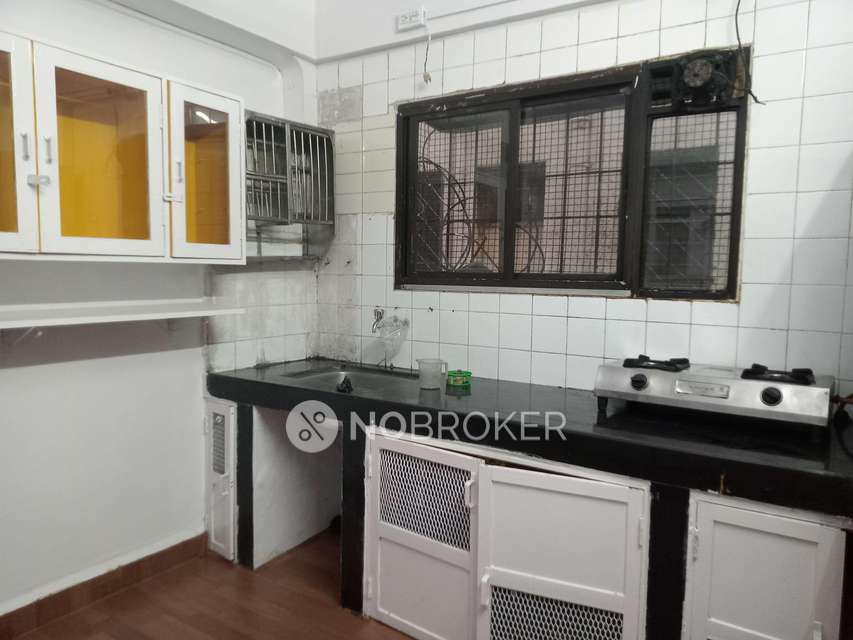 1 BHK Flat In Khinvasara K C Tower For Sale  In Narayan Peth