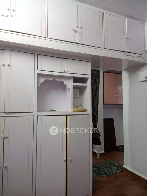 1 BHK Flat In Khinvasara K C Tower For Sale  In Narayan Peth