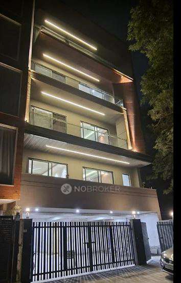4+ BHK Flat In Builder Floor For Sale  In Sushant Lok 1