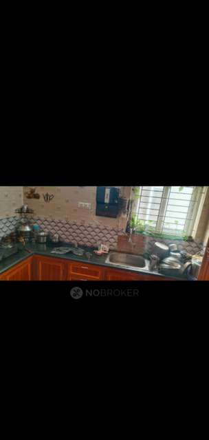 2 BHK Flat In Vignesh Flats For Sale  In Nanmangalam