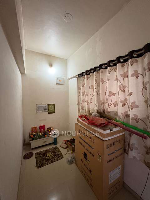 Shared Room for Male In 2 BHK  In Bank Auction Property - Devi Indrayani Chs In Talwade