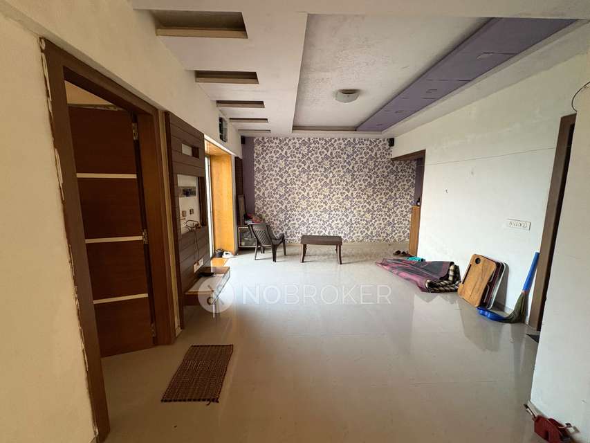 Shared Room for Male In 2 BHK  In Bank Auction Property - Devi Indrayani Chs In Talwade