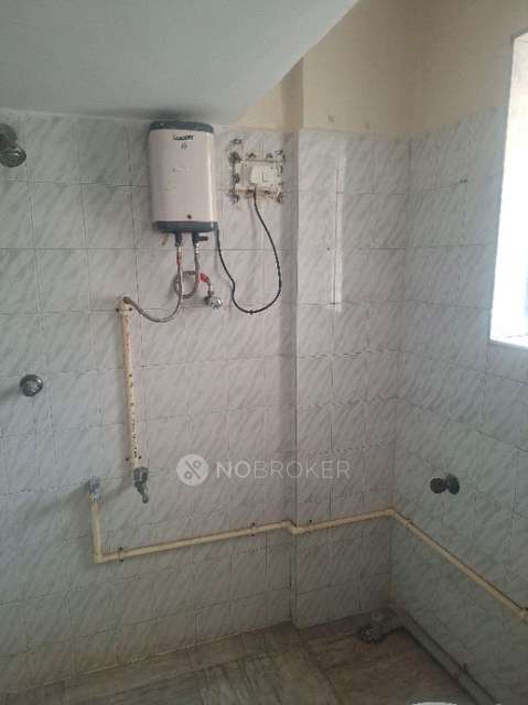 1 RK Flat In Patidar Society for Rent  In Malad West