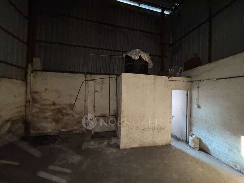 Godown/Warehouse in Market Yard, Pune for Rent 