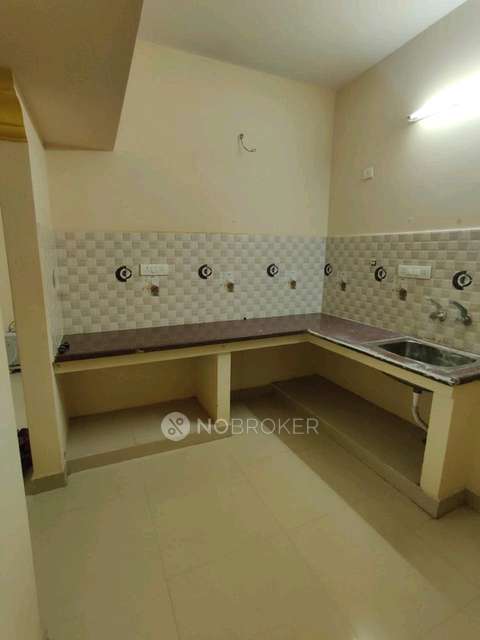 1 BHK Flat In Kalikambal Apartments For Sale  In Keelkattalai