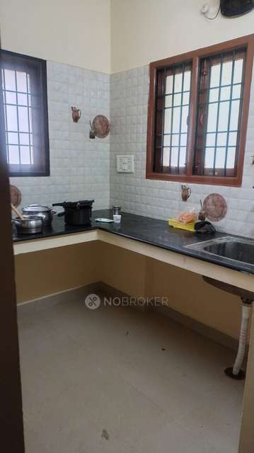 2 BHK Flat In Taj Bala Homes Apartments for Rent  In Pallikaranai