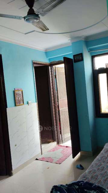 2 BHK Flat In Standalon Building For Sale  In Shaheen Bagh