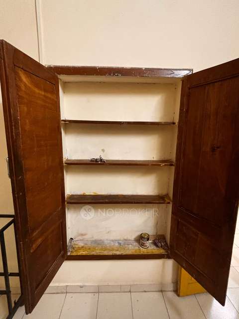 Single Room for Female In 2 BHK  In Nirgudkar House In Shivajinagar