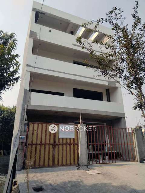 Industrial Building in Sector 69, Noida for sale 