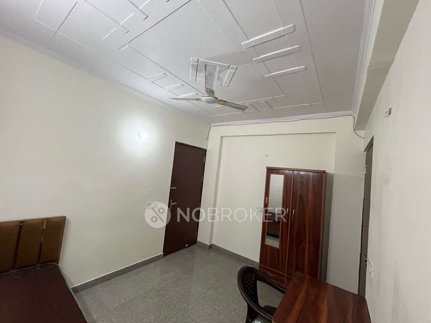 PG for Anyone in Sector 122