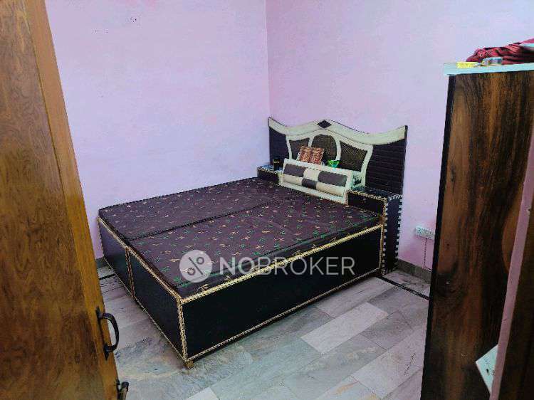 PG for Boys in Mukharjee Nagar