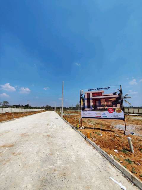 Plot For Sale  In Erayaa Green Valley In Chandapura