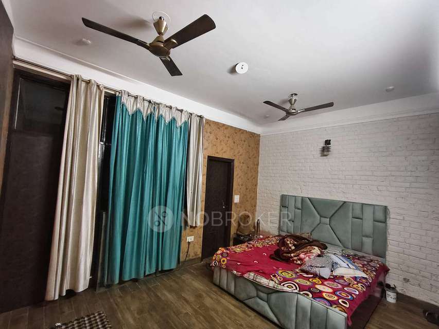 2 BHK House for Rent  In , Sector 104