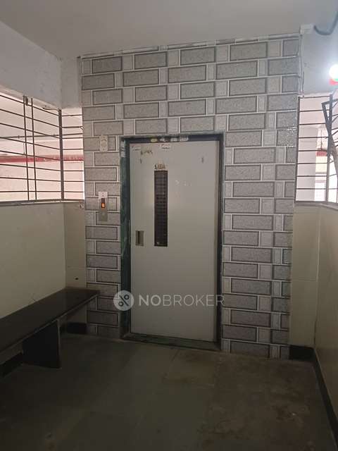 2 BHK Flat In Madhuban Society, Vishrantwadi For Sale  In Vishrantwadi