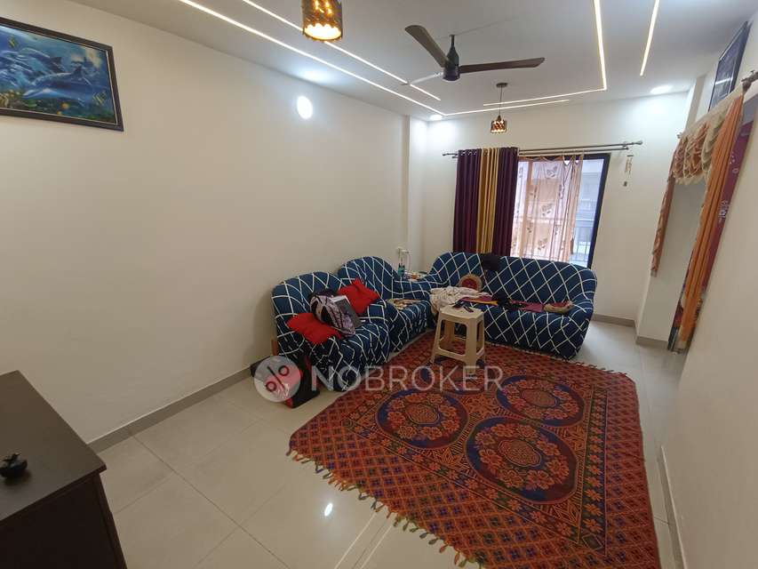 2 BHK Flat In Madhuban Society, Vishrantwadi For Sale  In Vishrantwadi