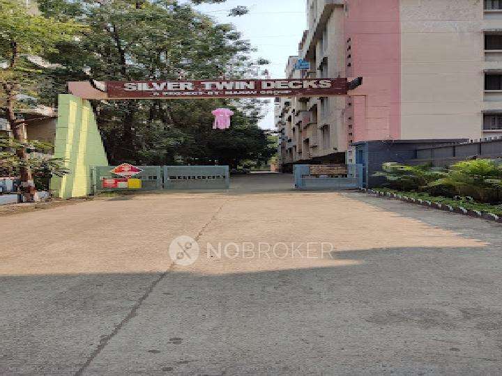 Single Room for Male In 3 BHK  In Silver Twin Deck Bhumkar Chowk Wakad In Silver Twin Decks