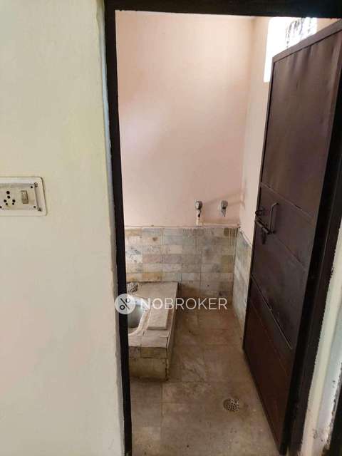 1 BHK House For Sale  In  New Moti Nagar