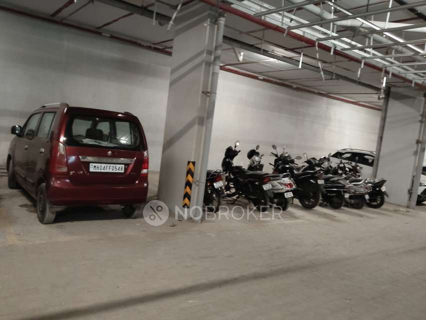 2 BHK Flat In Kalpataru Elitus For Sale  In Mulund West