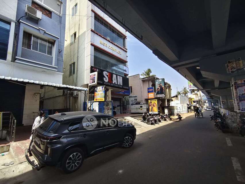 Showroom in Perungalathur, Chennai for Rent 