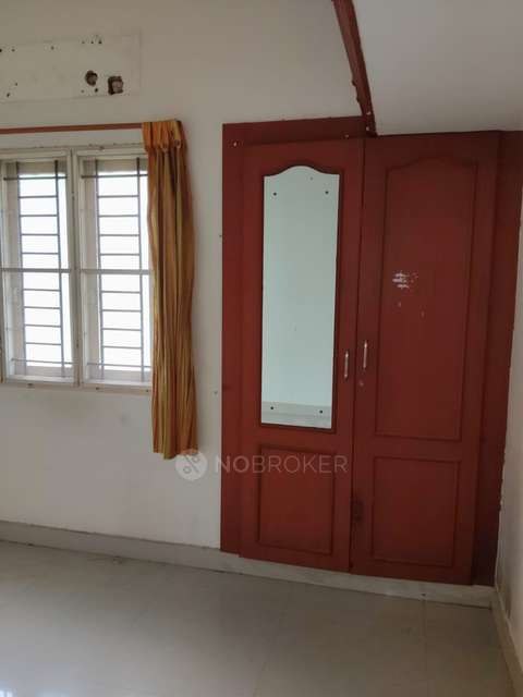 2 BHK Flat In Bhuvaneshwari Constructions, Madipakkam For Sale In Manirang Apartment