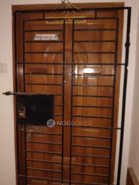 2 BHK Flat In Bhuvaneshwari Constructions, Madipakkam For Sale  In Manirang Apartment