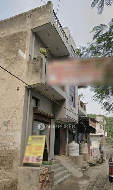 Shop in Chhapraula, Greater Noida for Rent 