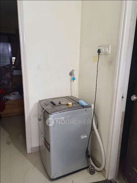 Shared Room for Male In 2 BHK  In Venkatesh Galaxy  In Kondhwa