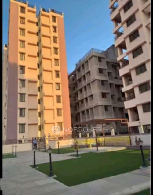 Shared Room for Male In 2 BHK  In Venkatesh Galaxy  In Kondhwa