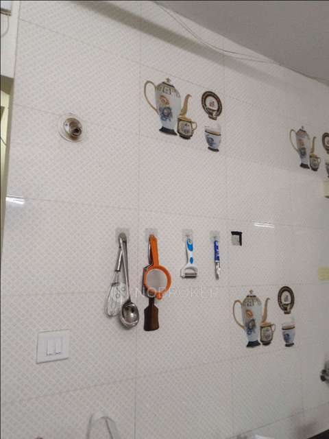 Shared Room for Male In 2 BHK  In Venkatesh Galaxy  In Kondhwa