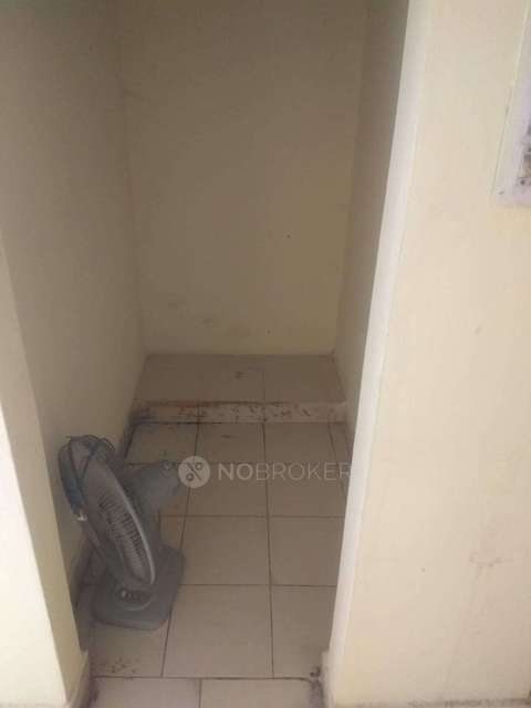 2 BHK Flat In Preethi Sravya Paradise, For Sale  In Saroornagar