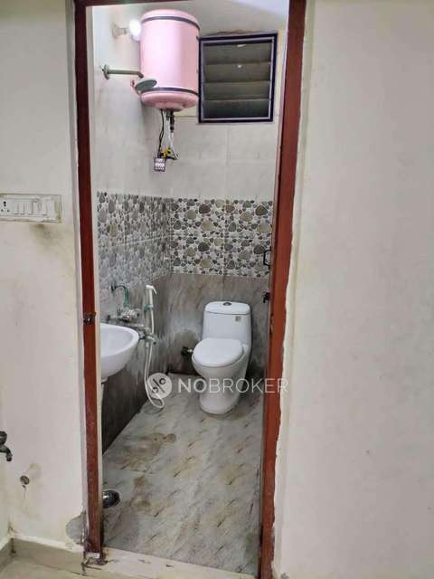 2 BHK Flat In Saikrupa Apartments For Sale  In Sastry Nagar