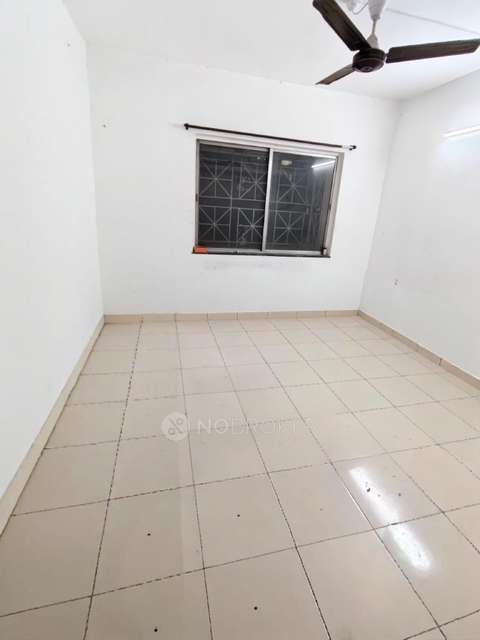 Single Room for Male In 2 BHK  In Chandrakala Heights In Hadapsar