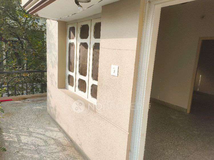 2 BHK House for Rent  In 30, Girinagar Road