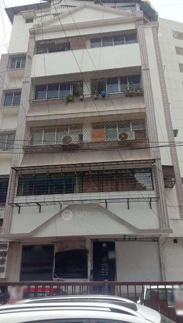 Single Room for Male In 2 BHK  In Susnehi Apartment In Bandra West
